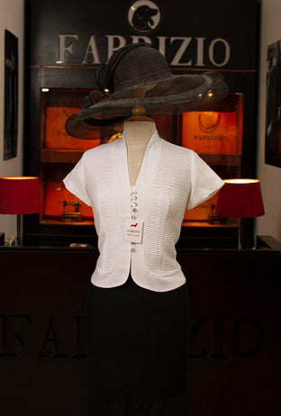 BLUSA BOTÓN PEGADO